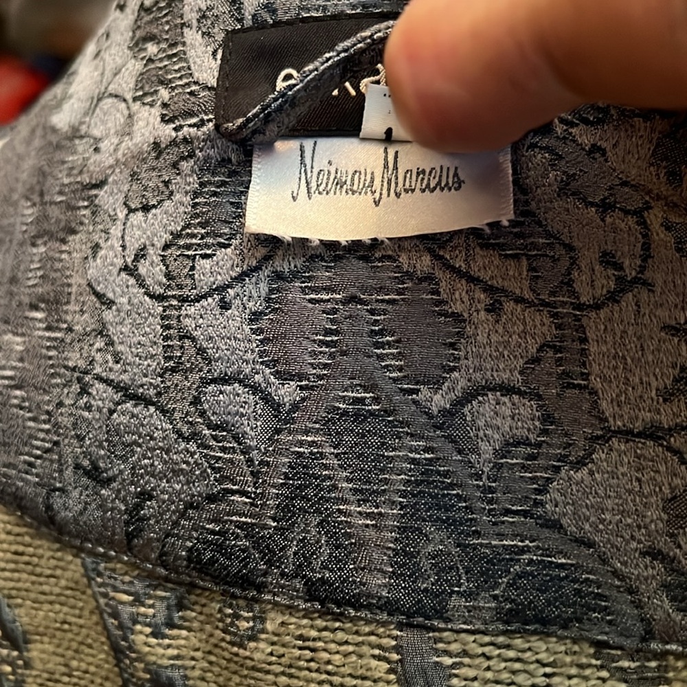 Eskandar Jacket - image 7